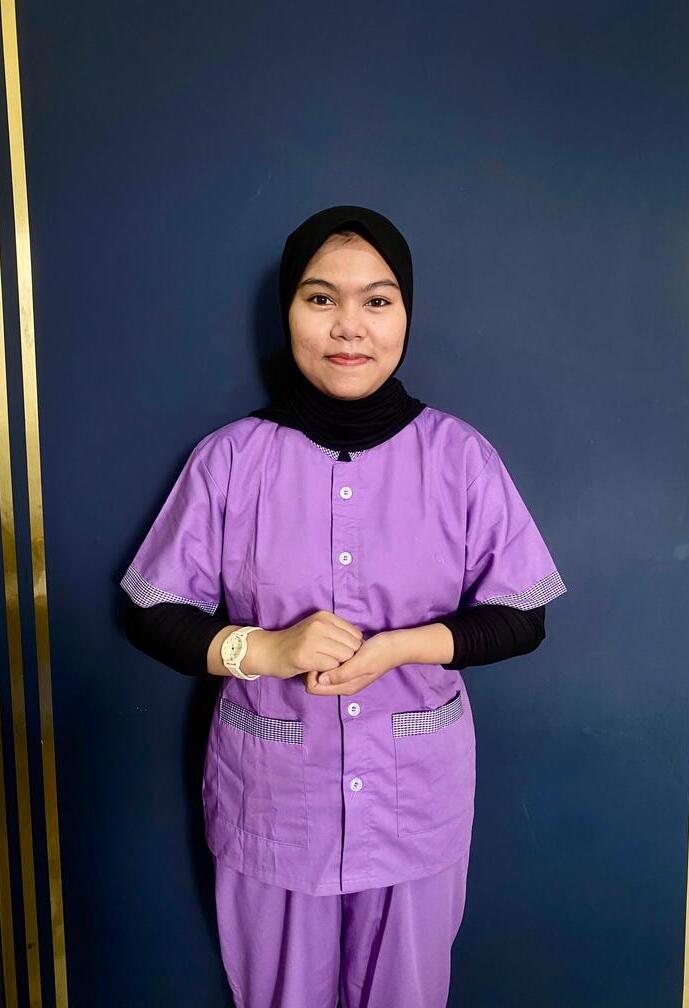 Mia - Babysitter Terpercaya