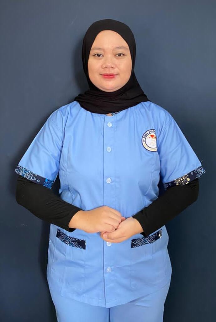 Zahra - Perawat Lansia Terpercaya